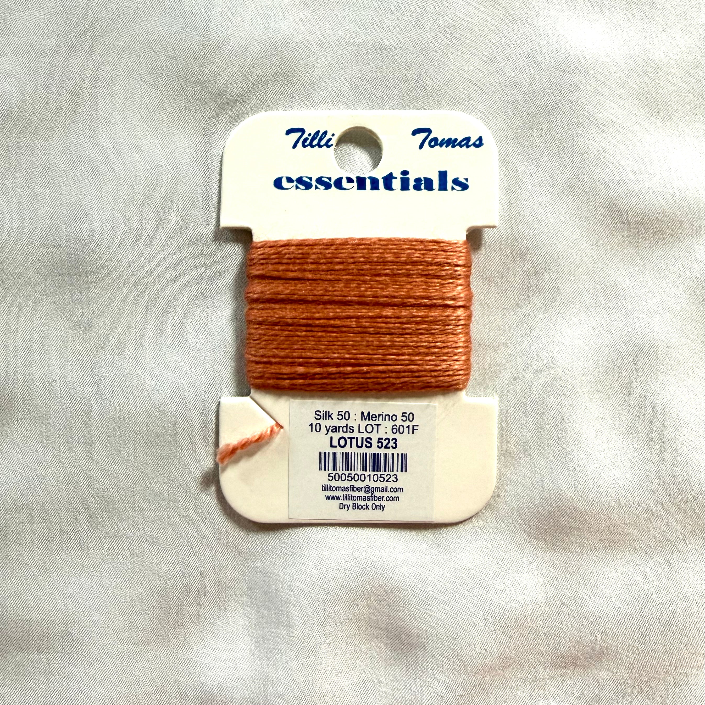 Essentials Card - Lotus (523)