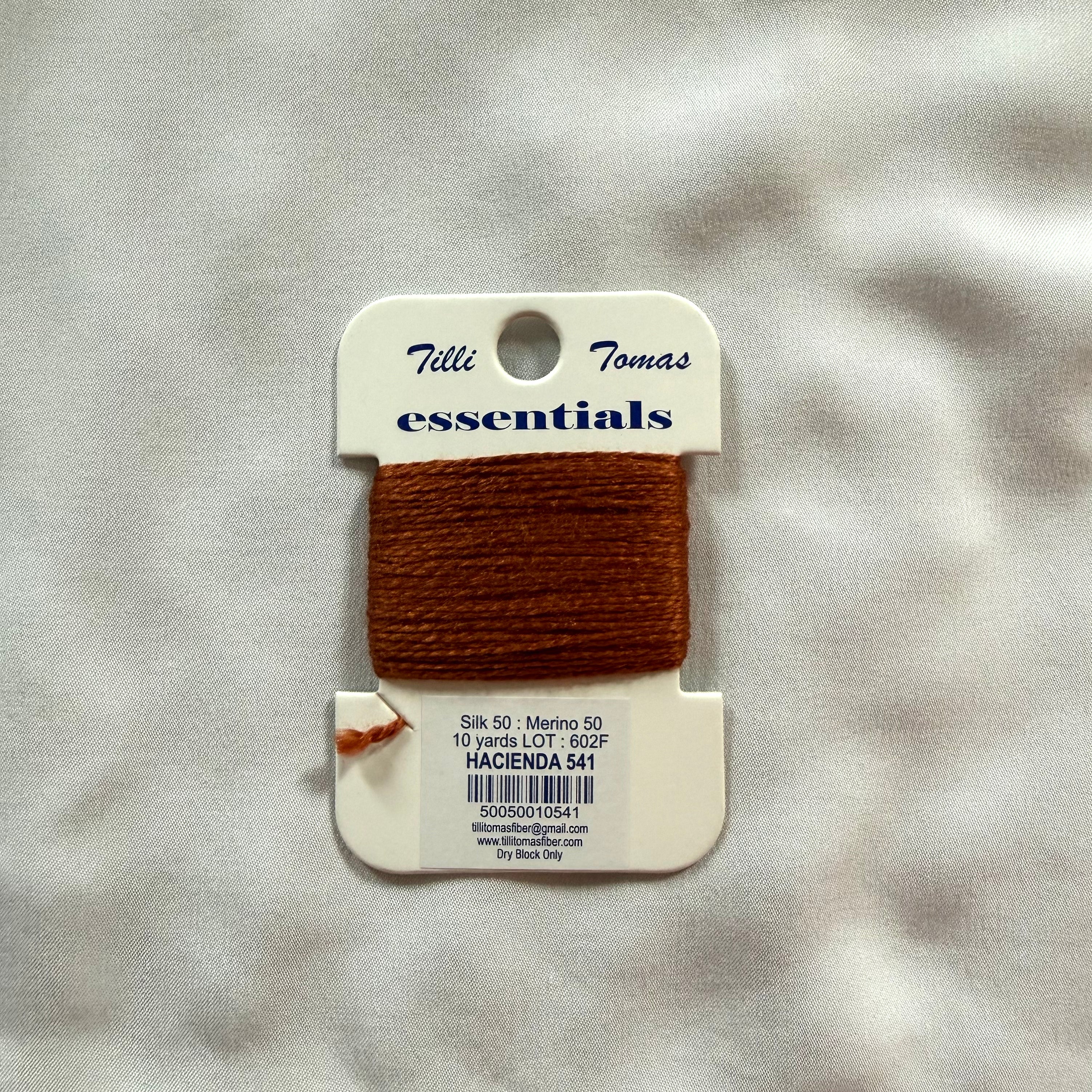 Essentials Card - Hacienda (541)