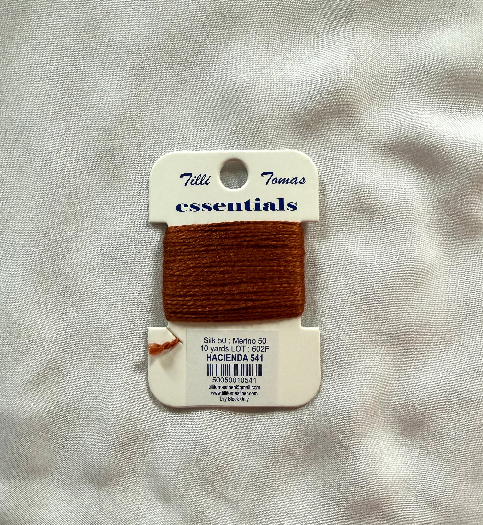 Essentials Card - Hacienda (541)