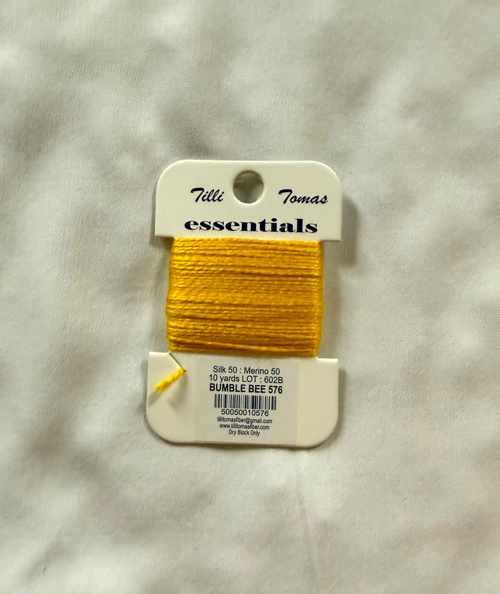 Essentials Card - Bumble Bee (576)
