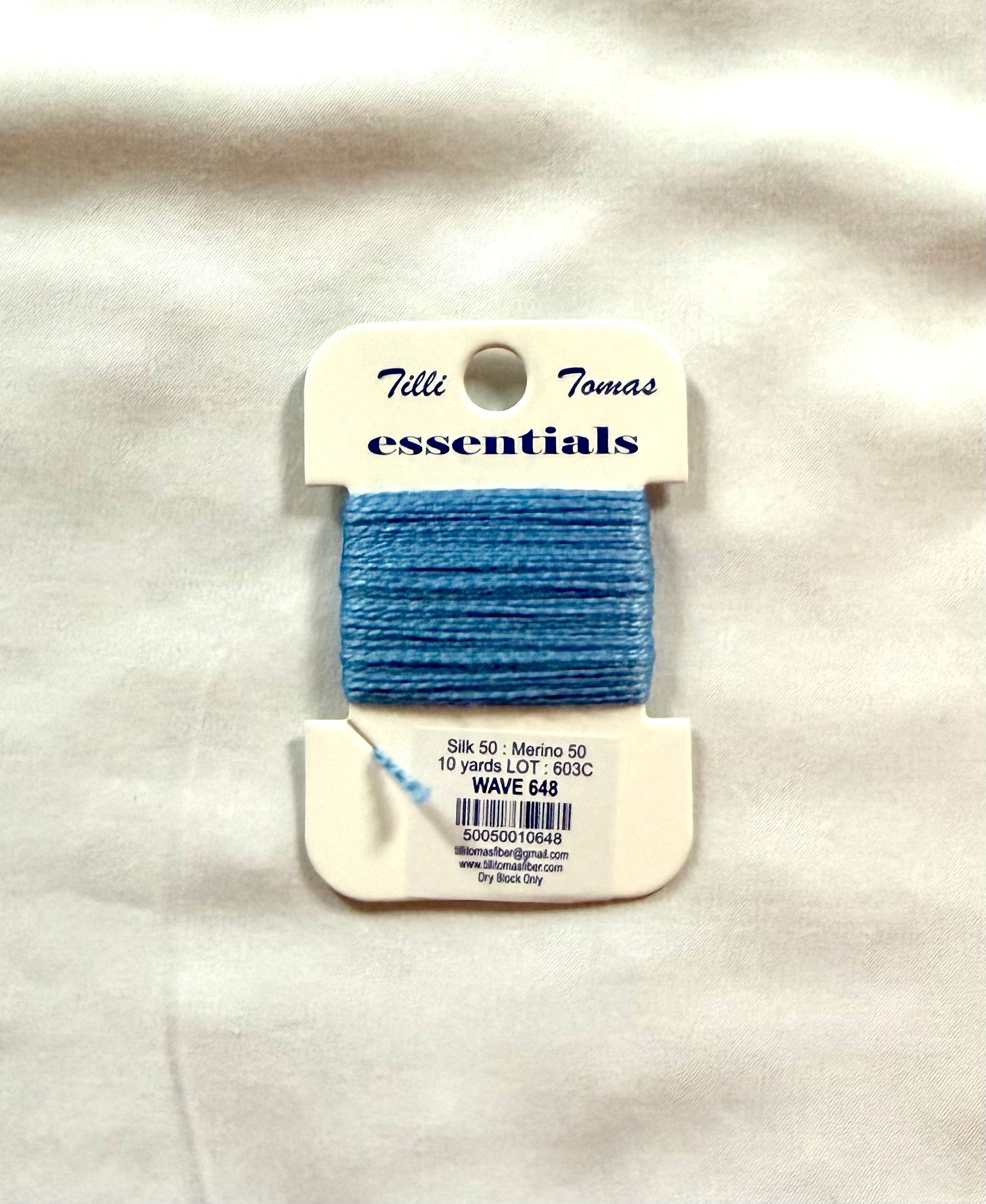 Essentials Card - Wave (648)
