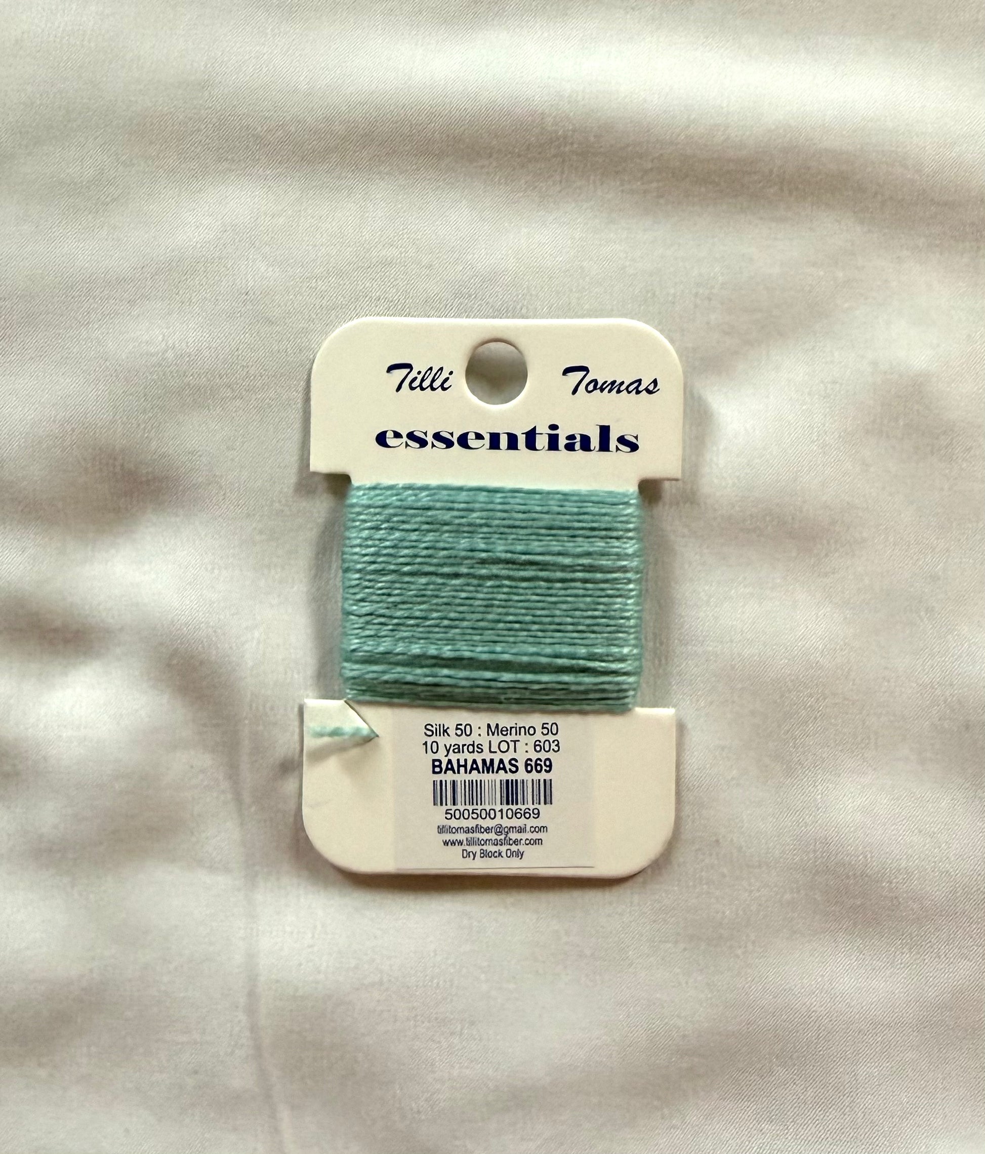 Essentials Card - Bahamas (669)