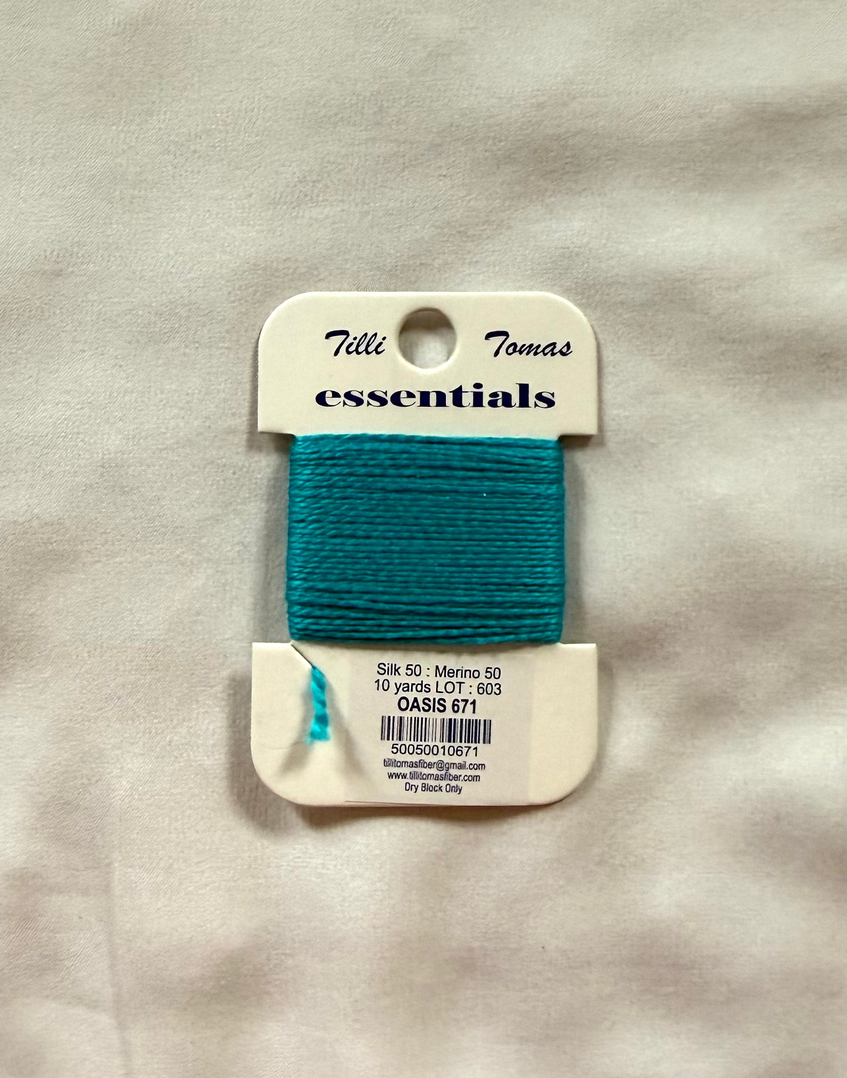 Essentials Card - Oasis (671)