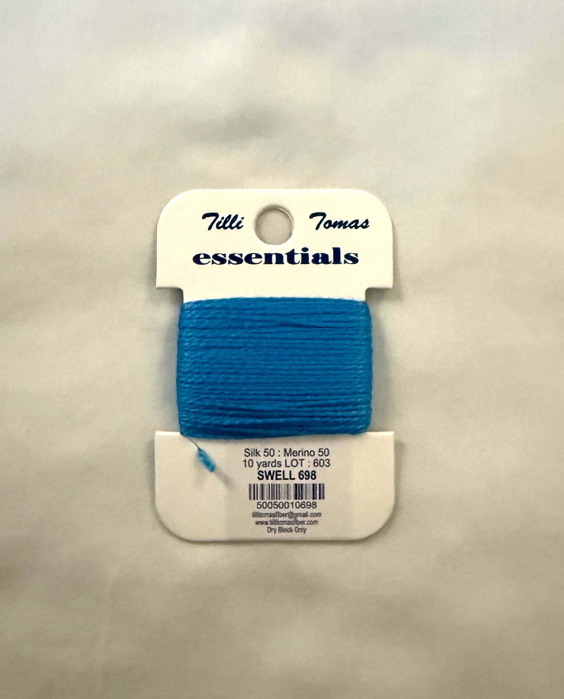 Essentials Card - Swell (698)