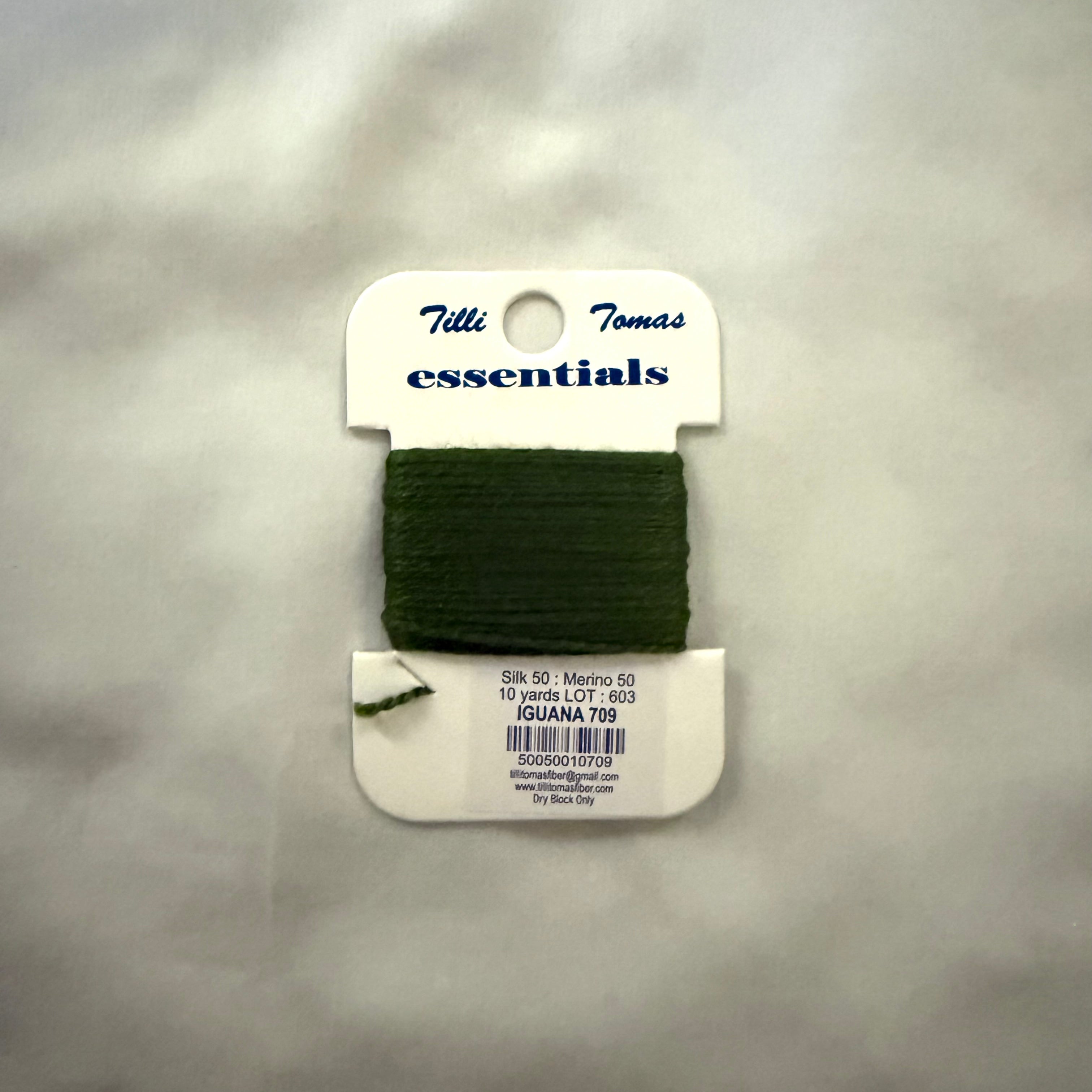 Essentials Card - Iguana (709)