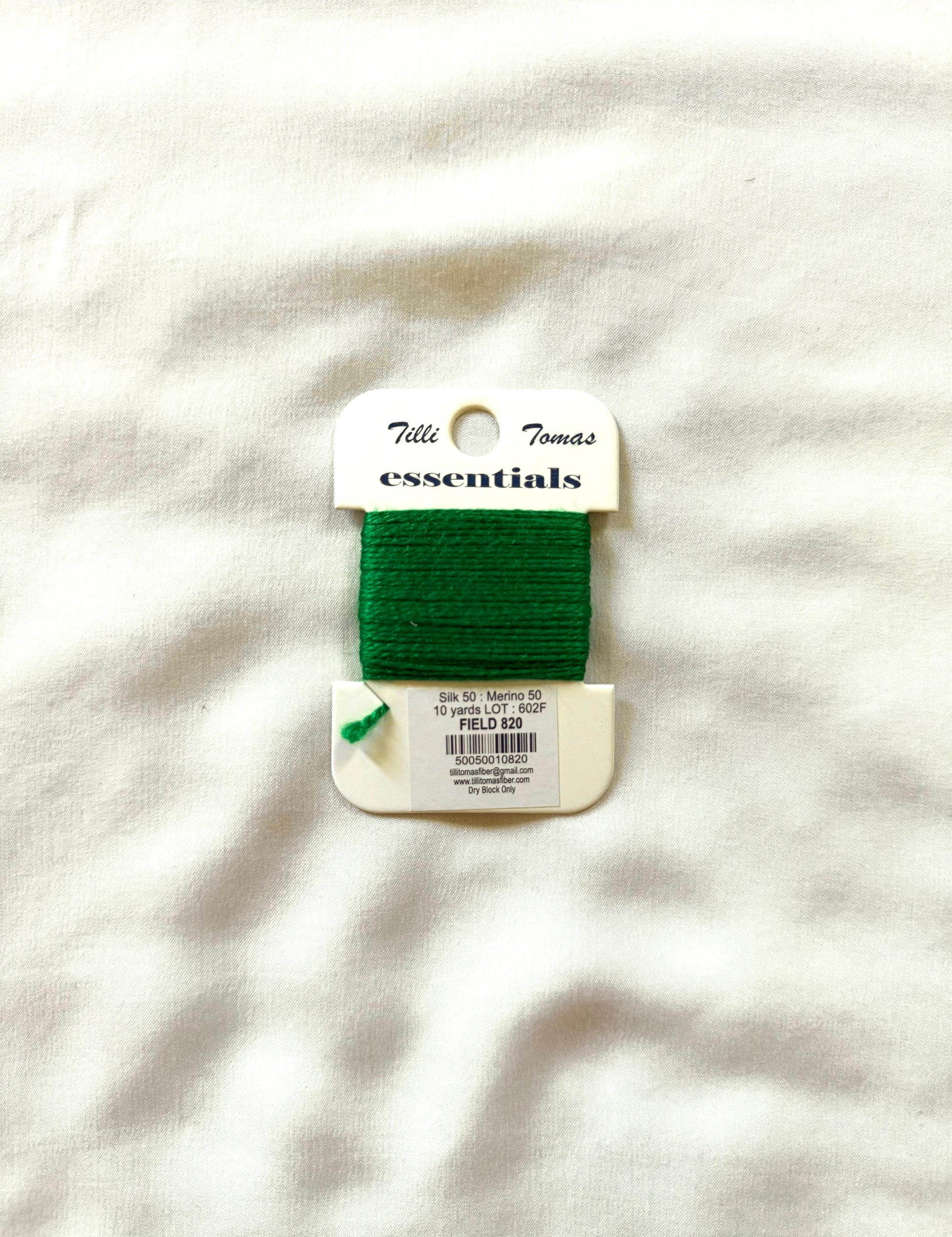 Essentials Card - Field (820)