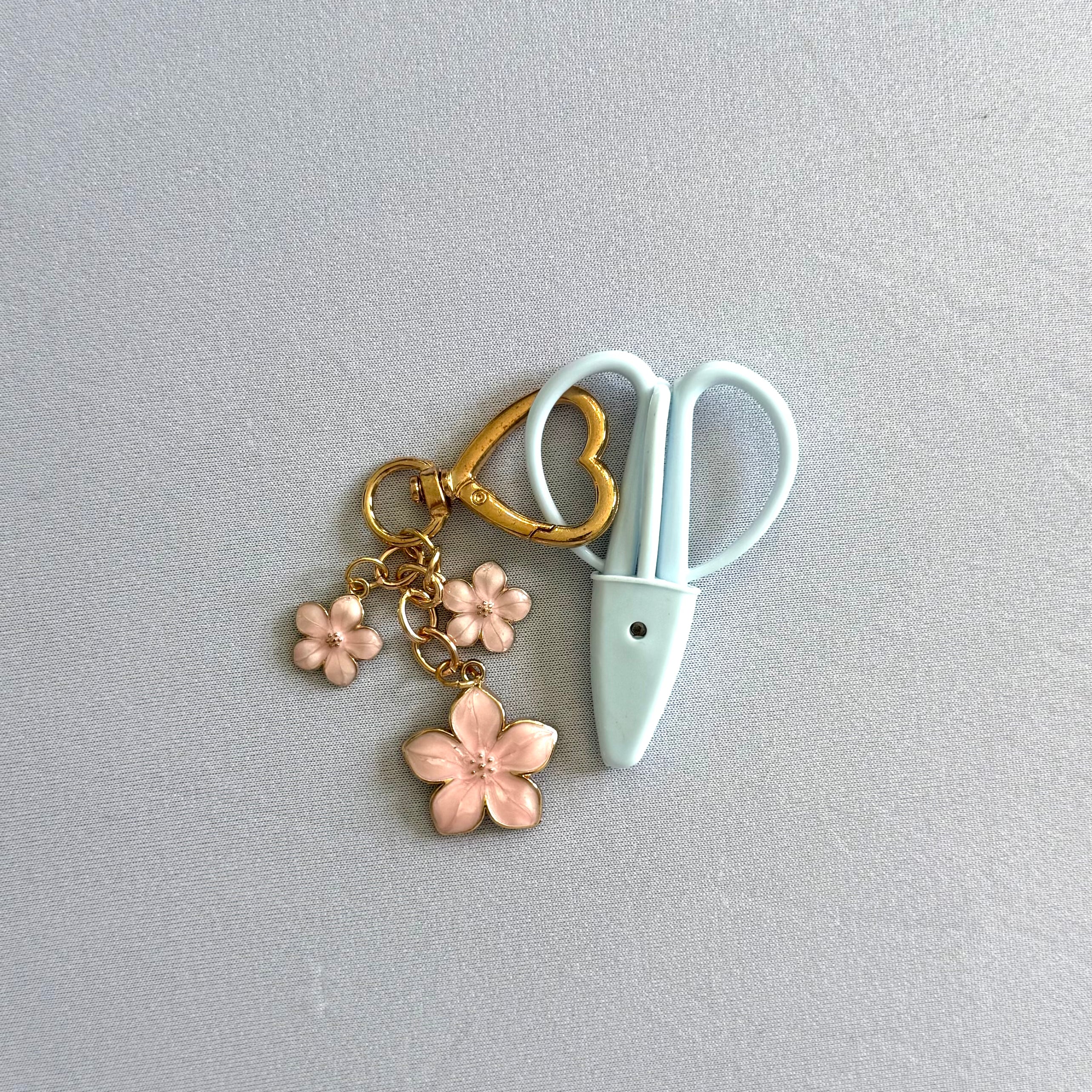 Super Snips (with Pink Flower Charm)