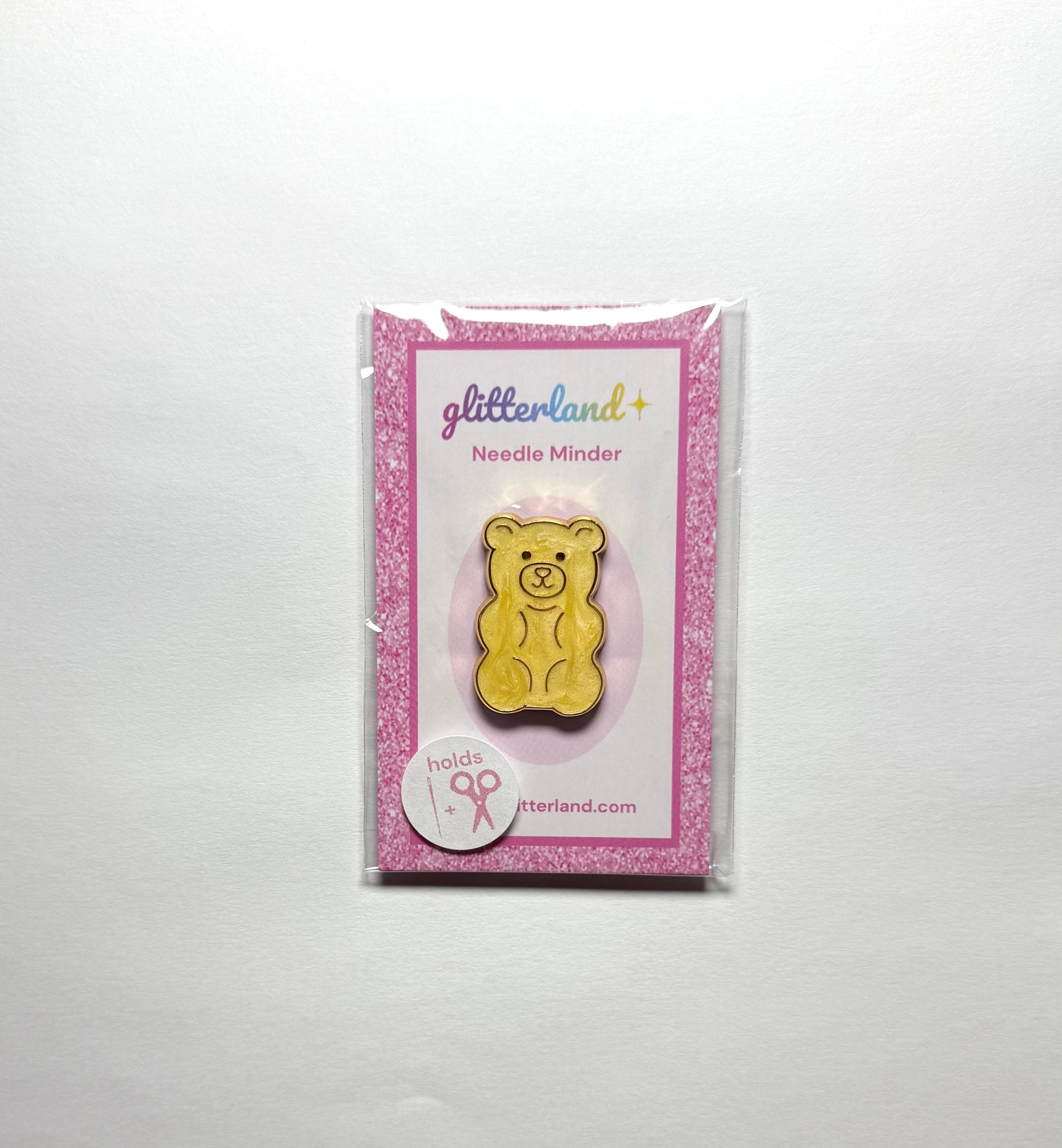 Pineapple Gummy Bear Needle Minder