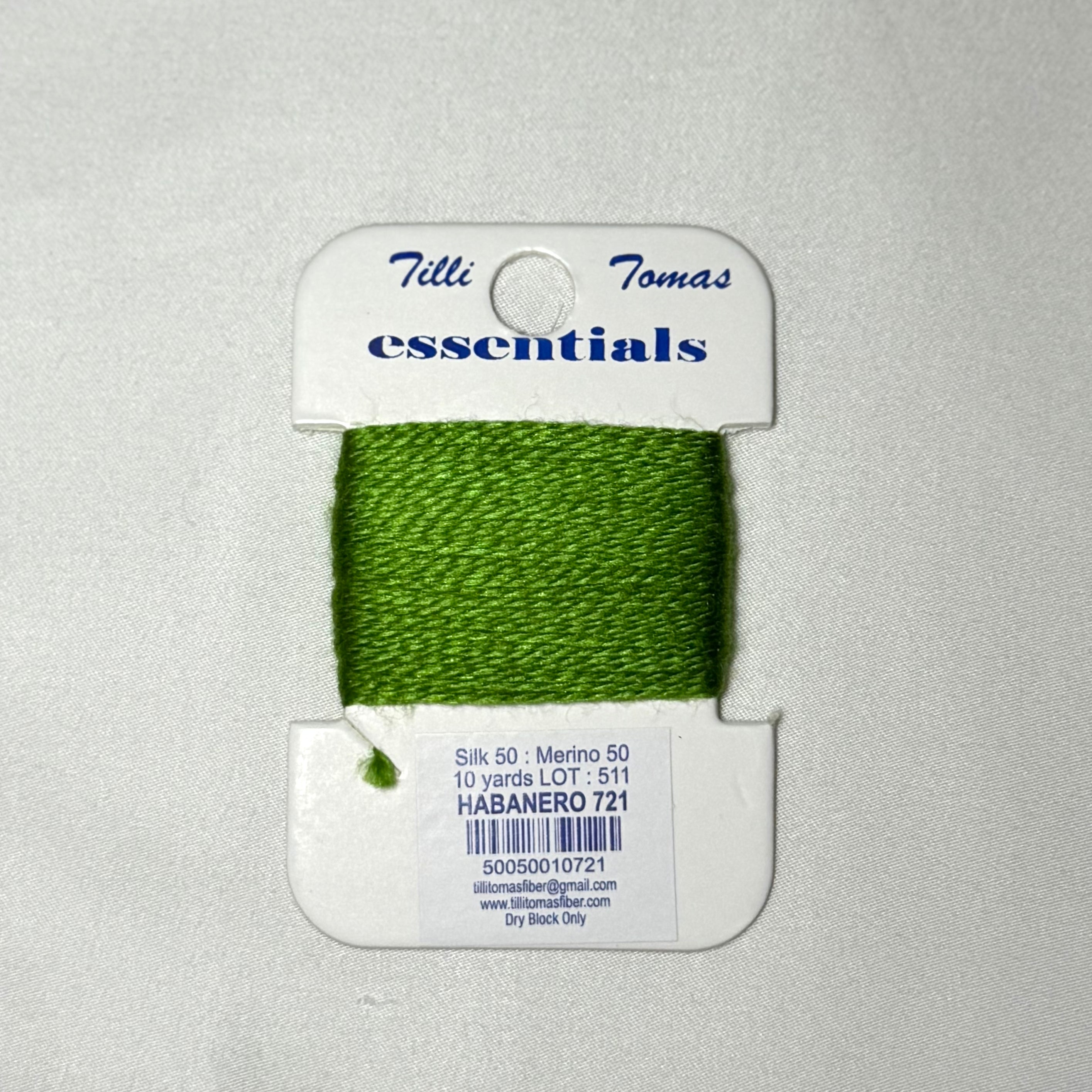 Essentials Card - Habanero (721)