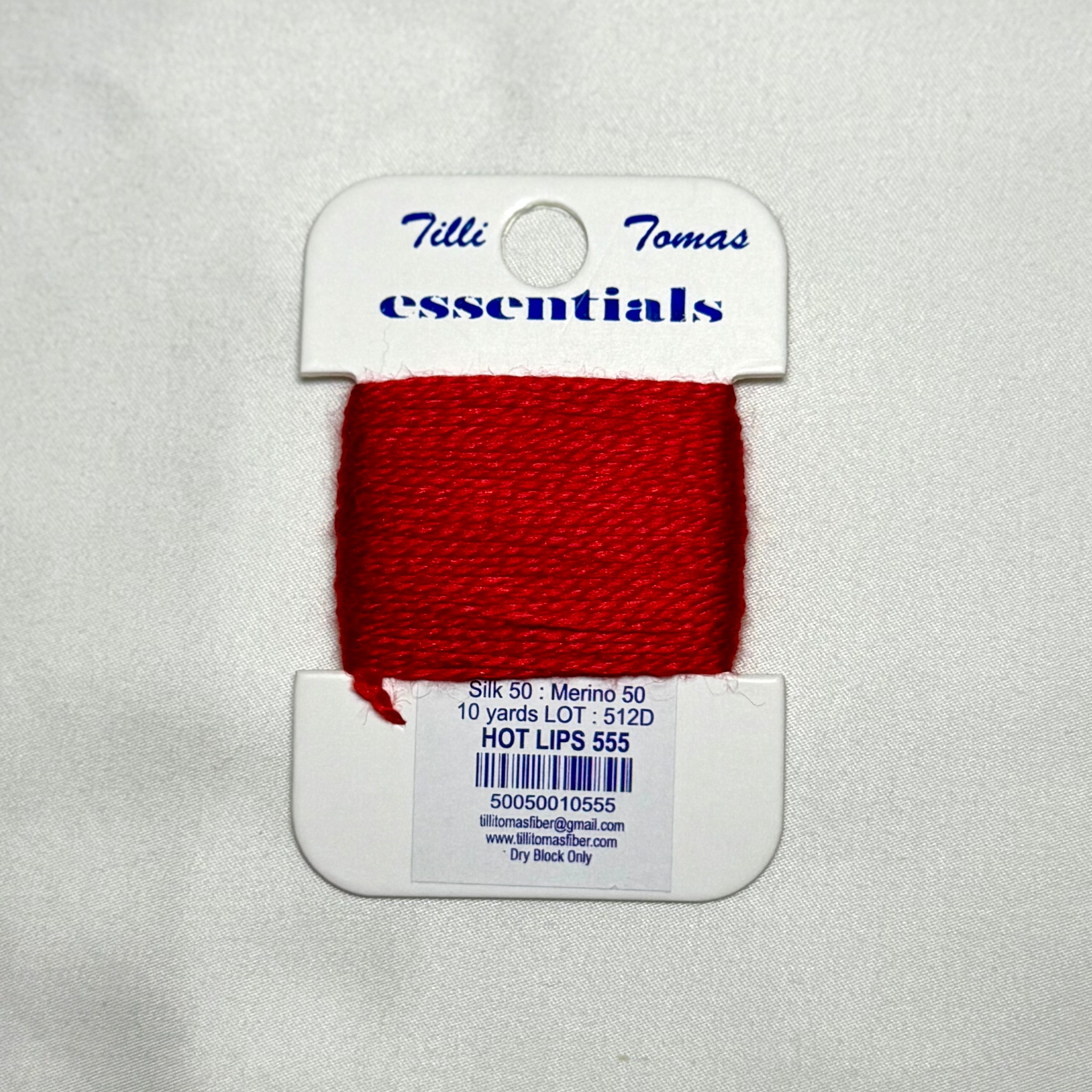 Essentials Card - Hot Lips (555)