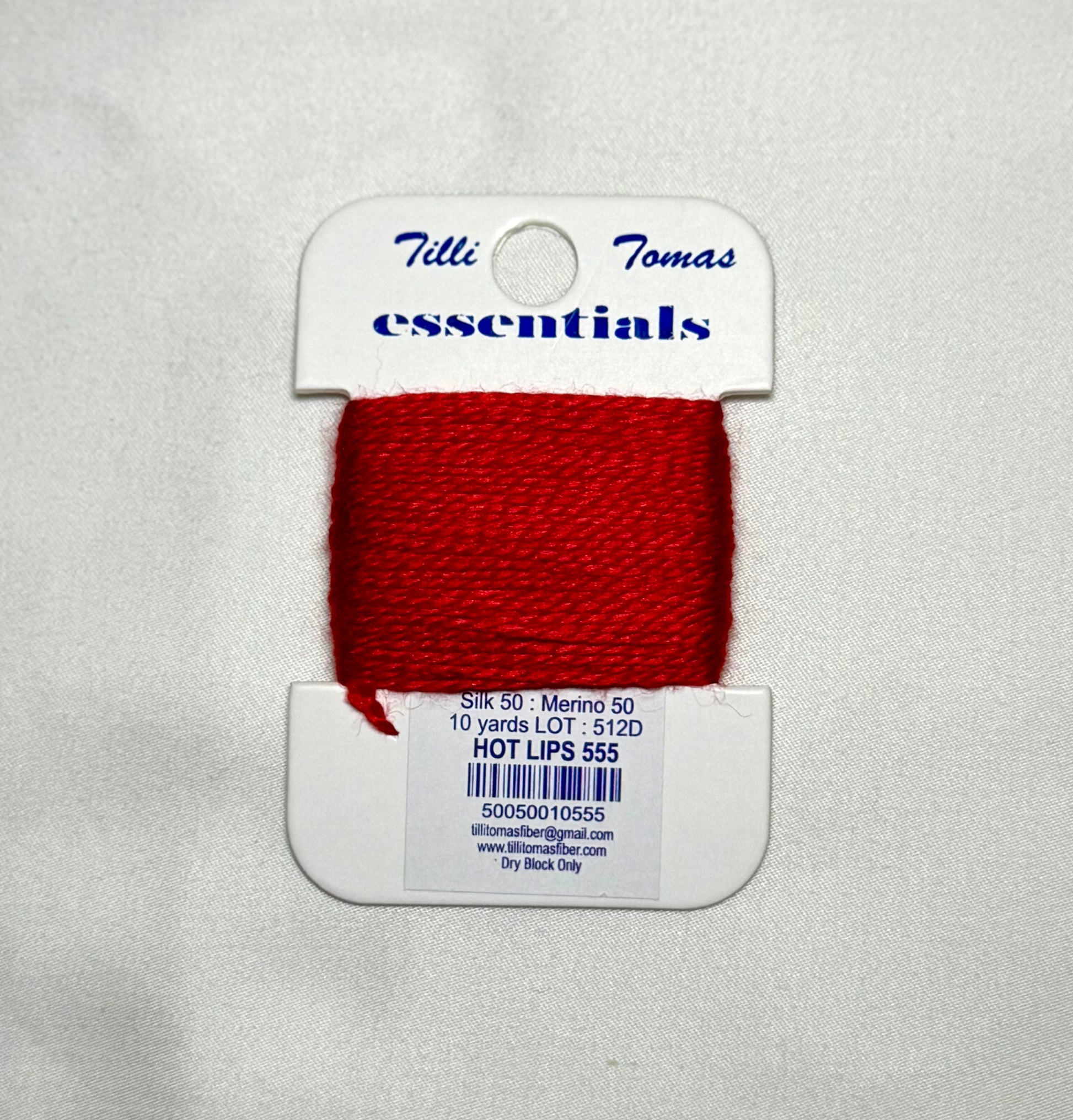 Essentials Card - Hot Lips (555)