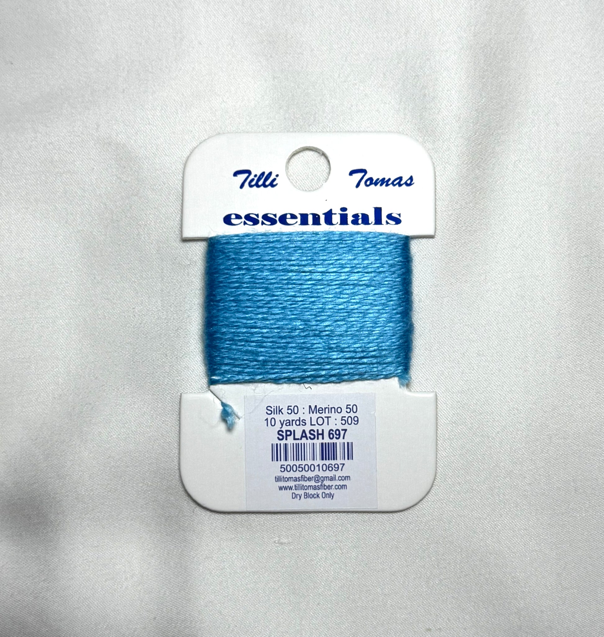 Essentials Card - Splash (697)