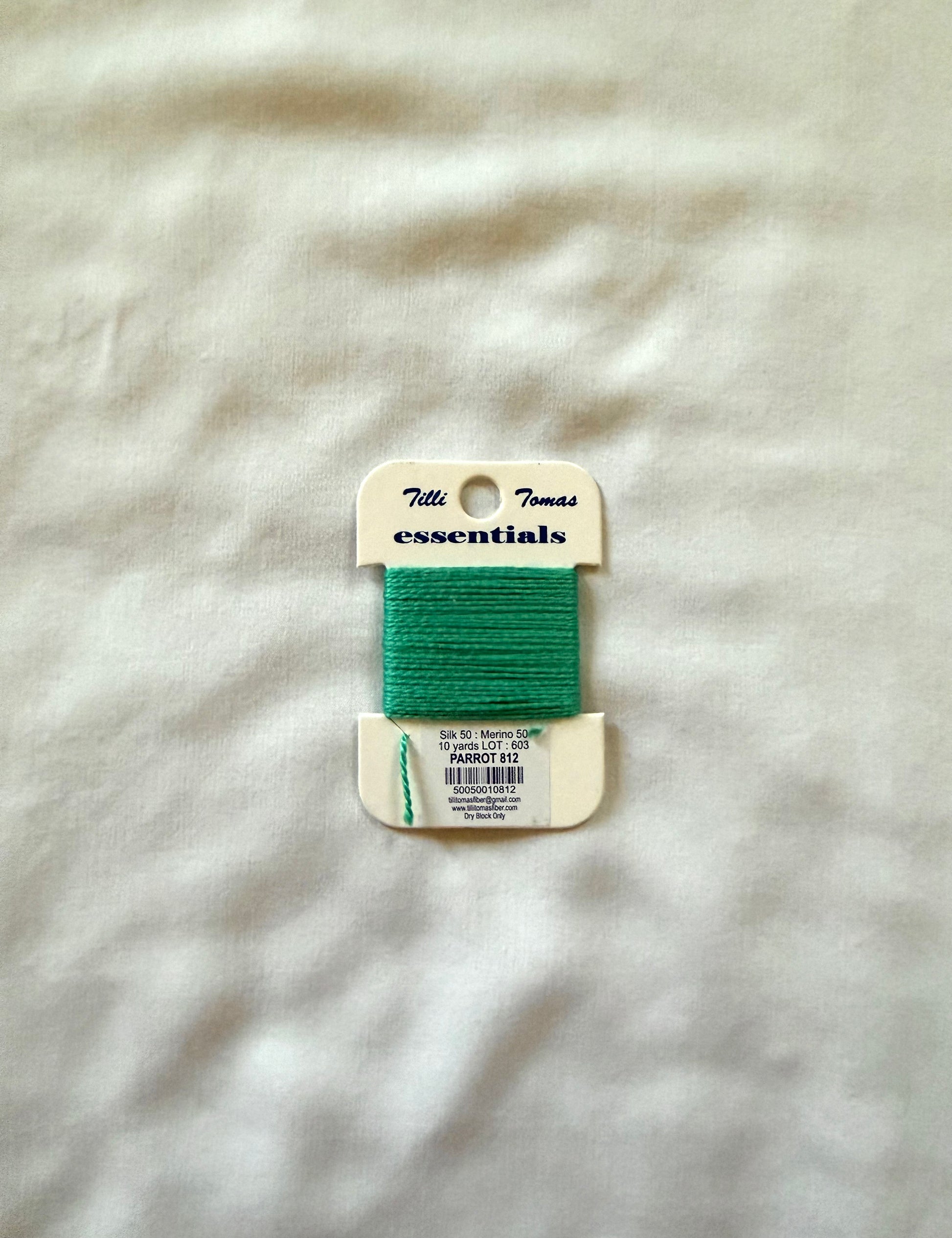 Essentials Card - Parrot (812)