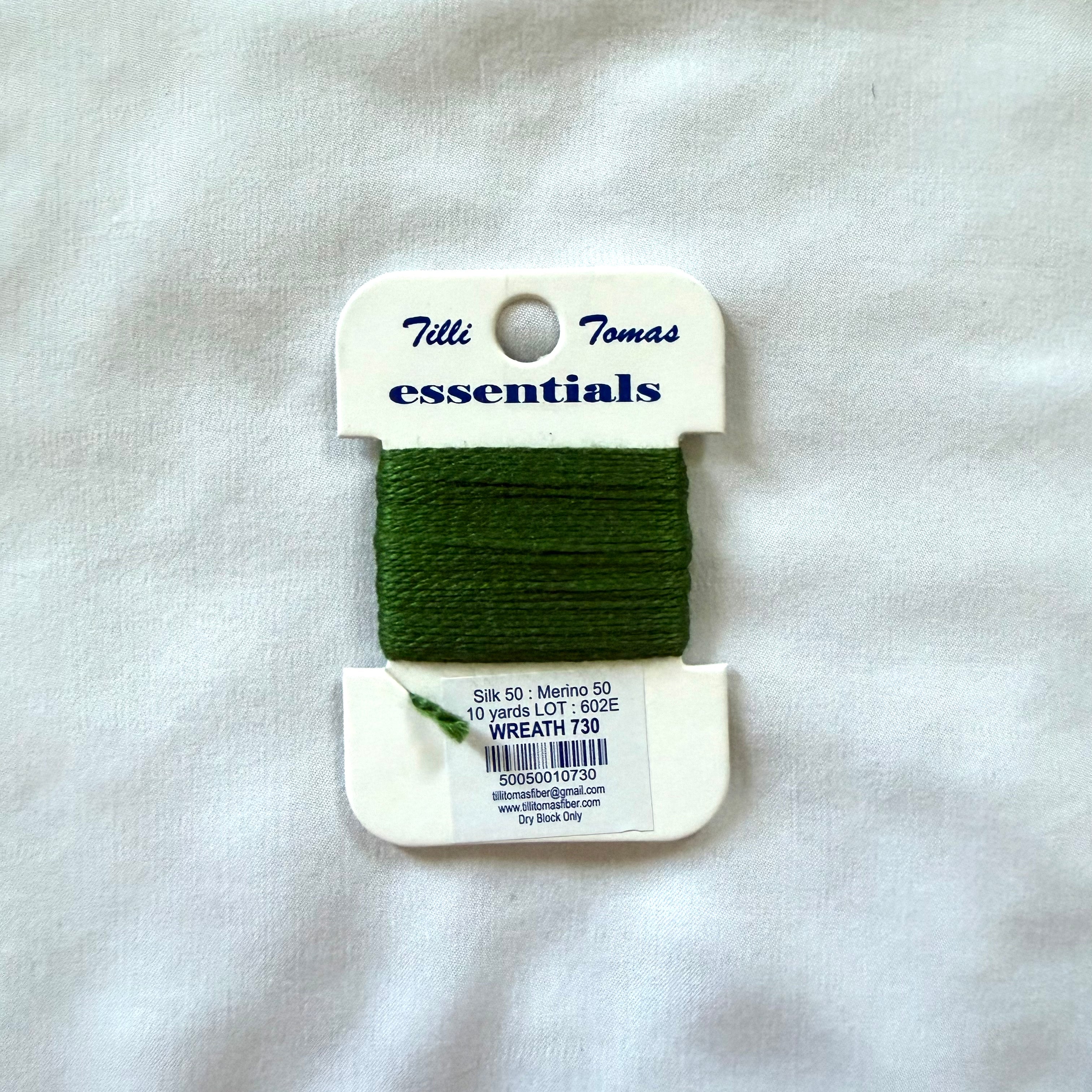Essentials Card - Wreath (730)